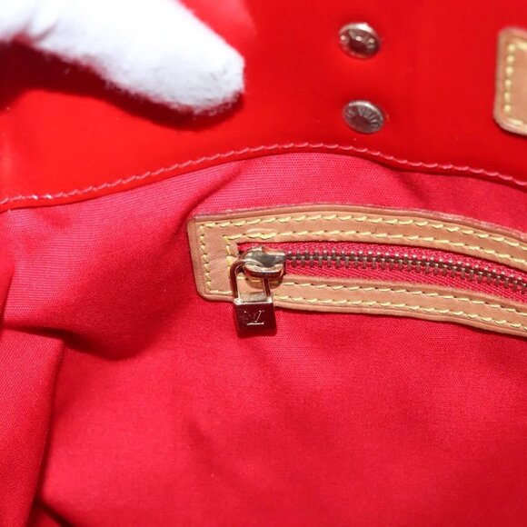 LOUIS VUITTON Monogram Vernis Reade MM Hand Bag Red Rouge M91086 LV Auth BD284 - Picture 13 of 16